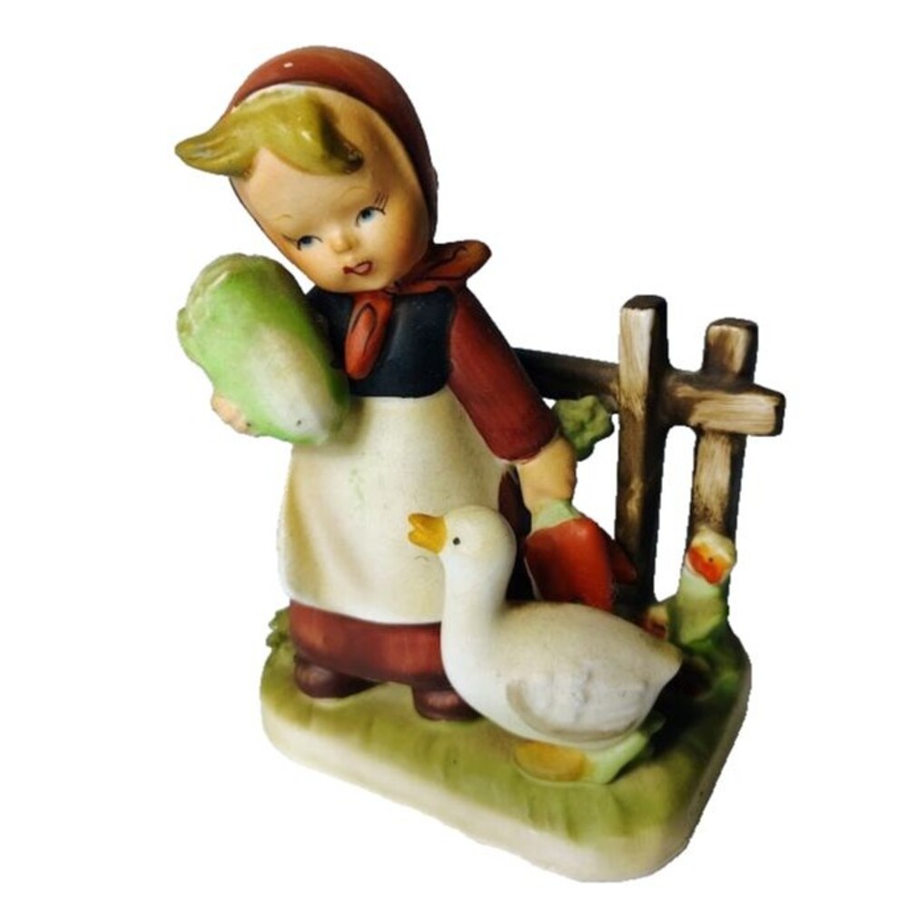 Erich Stauffer Farm Girl Cabbage & Duck #8268 Porcelain Figurine Vintage